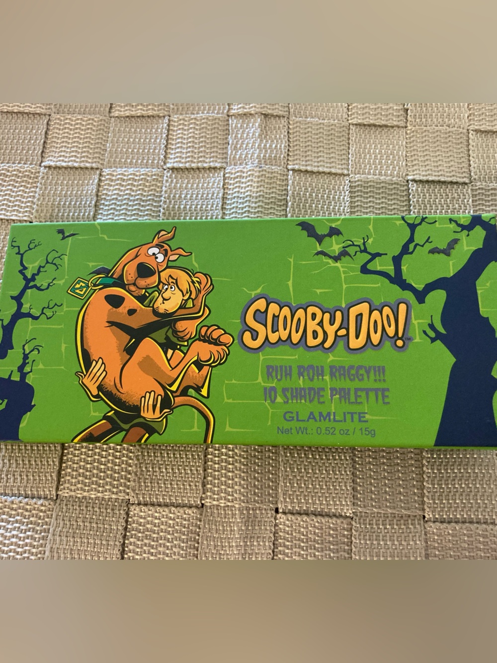 GLAMLITE x SCOOBY-DOO! 'Ruh Roh Raggy!' Eyeshadow Palette - 10 shades - NOT USED - Picture 2 of 8